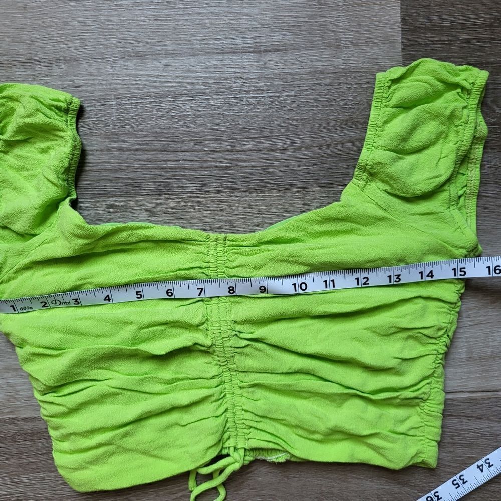 Princess Polly Green Y2K Crop Top - Picture 4 of 10